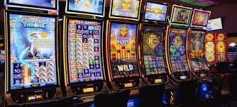Pusat data hokigame dengan sistem keamanan berlapis dan redundansi jaringan